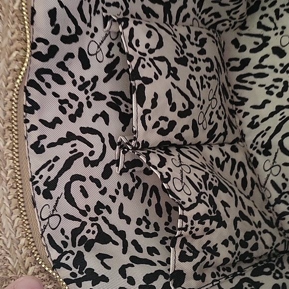 Jessica Simpson Straw Wilma Tote - Picture 9 of 10